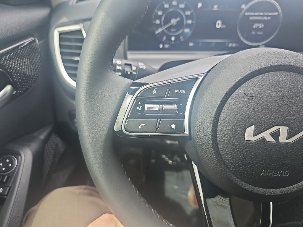 2026 Kia Seltos EX - Photo 12