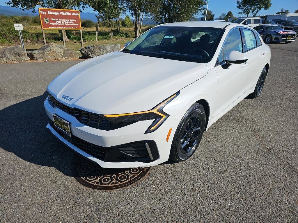 New 2026 Kia K5 LXS Sedan