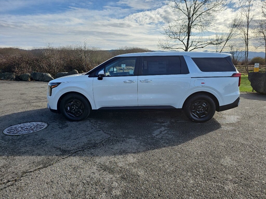 New 2026 Kia Carnival LXS Van Passenger Van