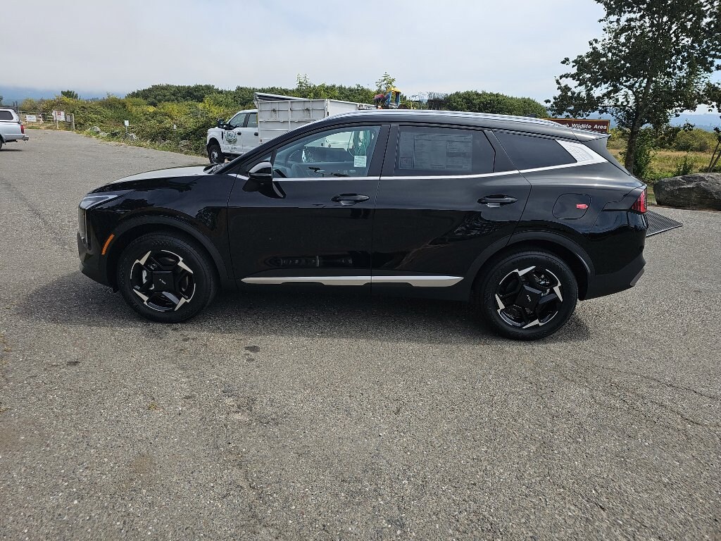 New 2026 Kia Sportage EX SUV