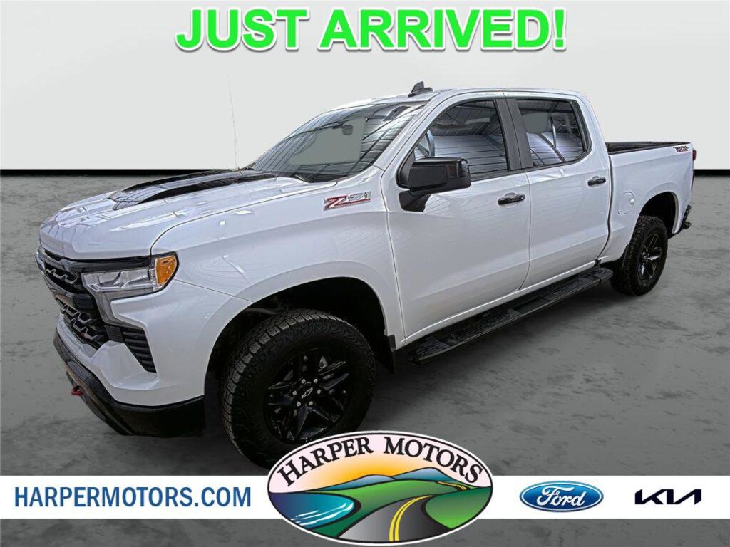 Used 2024 Chevrolet Silverado 1500 LT Trail Boss 4WD Crew Cab 147 LT Trail Boss