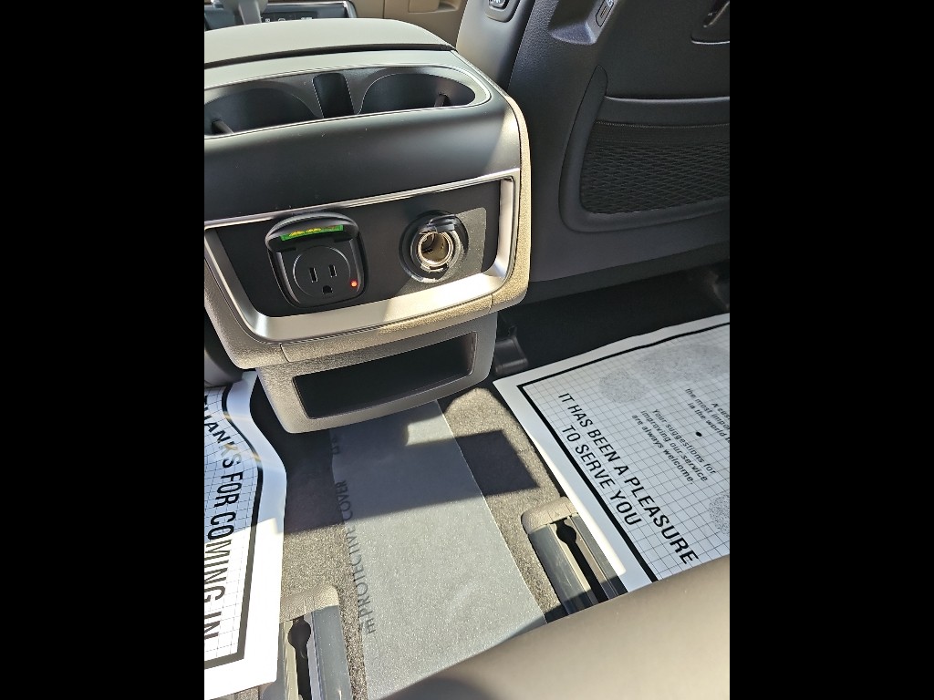 2026 Kia Carnival SX - Photo 26