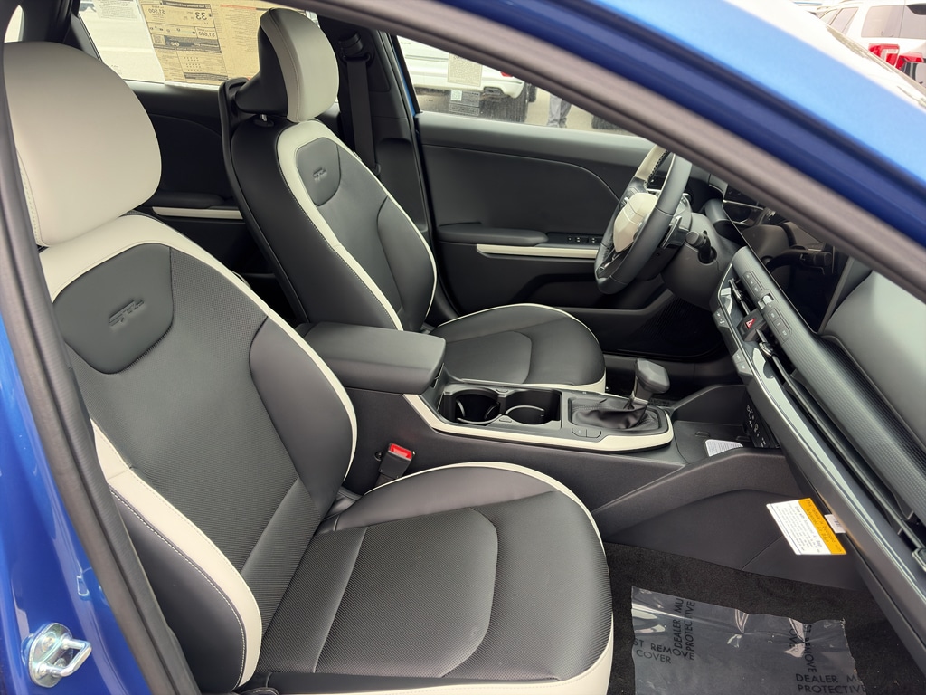 2025 Kia K4 GT-Line - Photo 19