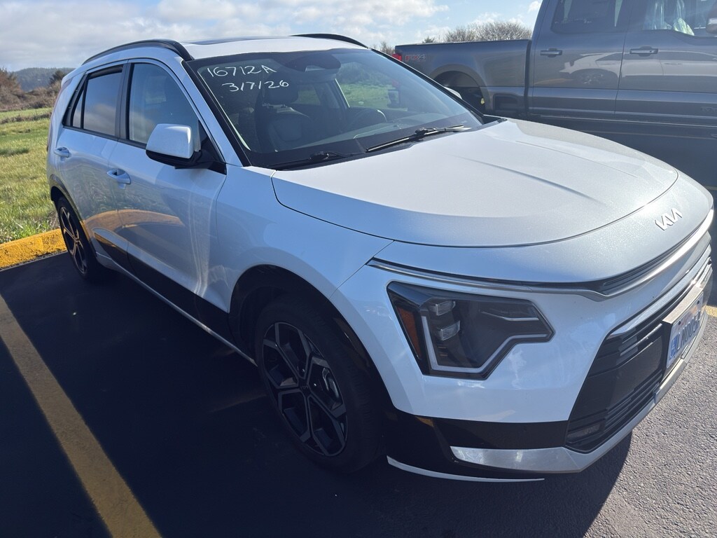 Used 2023 Kia Niro Phev SX Touring Sport Utility