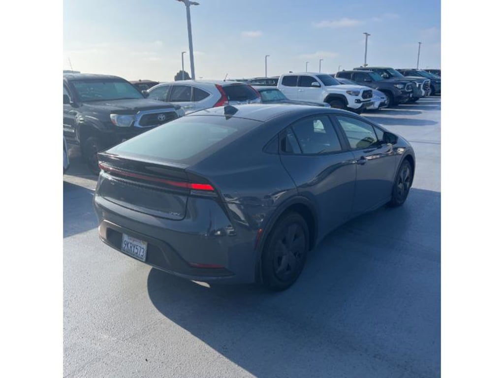 Used 2024 Toyota Prius LE LE