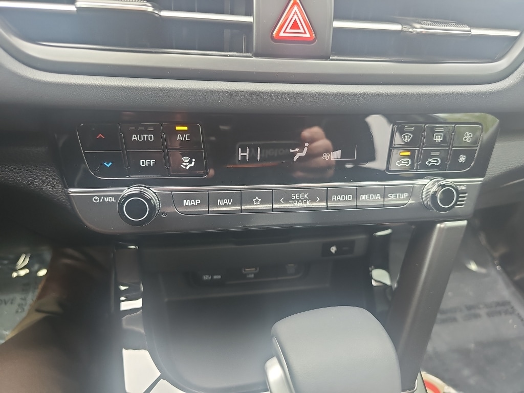 2026 Kia Seltos EX - Photo 18