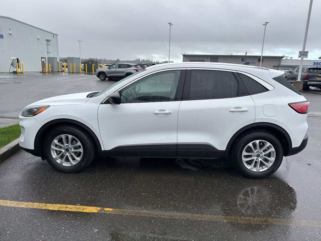 Used 2022 Ford Escape SE SE FWD
