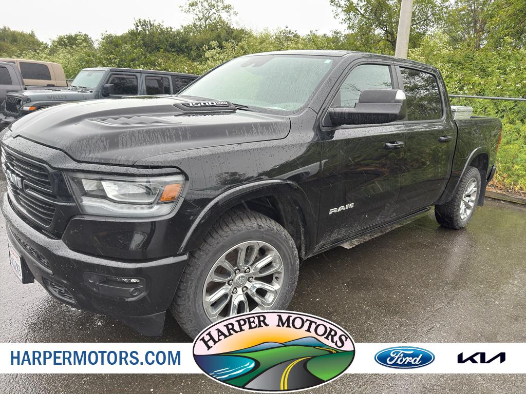 2022 RAM 1500 Laramie 4x4 Crew Cab 5'7's photo