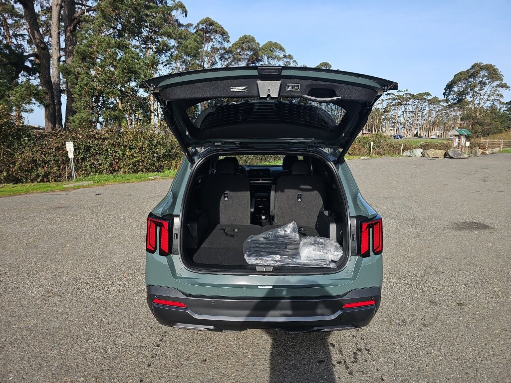 New 2026 Kia Sorento Plug-In Hybrid X-Line SX Prestige SUV