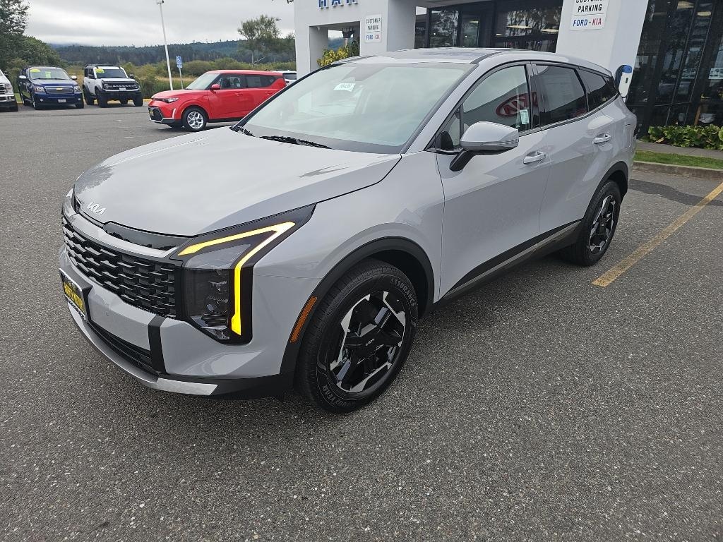 New 2026 Kia Sportage Hybrid S SUV