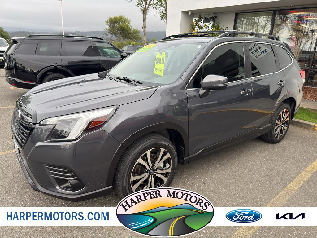 2022 Subaru Forester Limited's photo