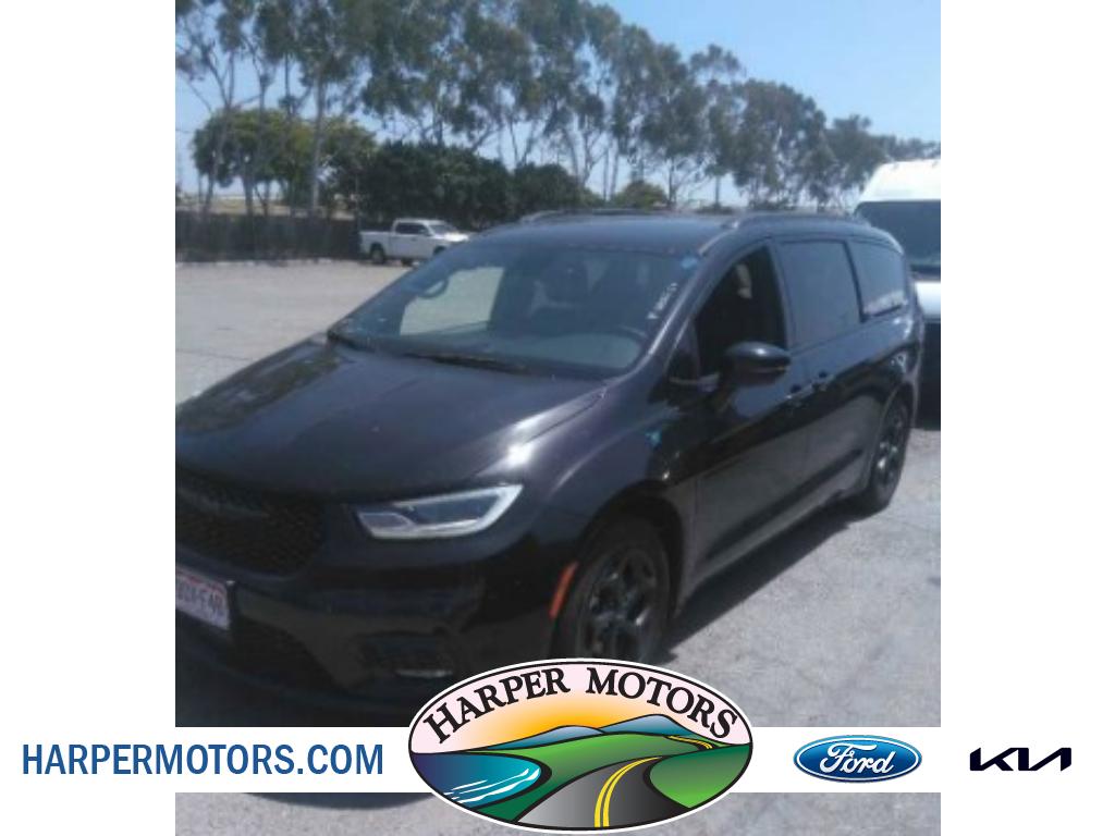 2024 Chrysler Pacifica Hybrid Select Premium S-Appearance PHEV's photo