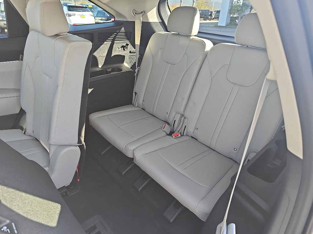2026 Kia Sorento EX - Photo 23