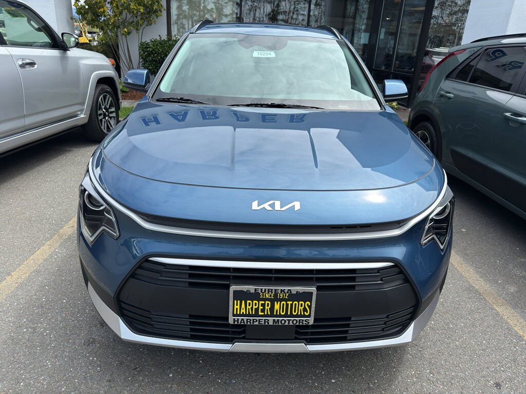 New 2025 Kia Niro Plug-In Hybrid EX SUV