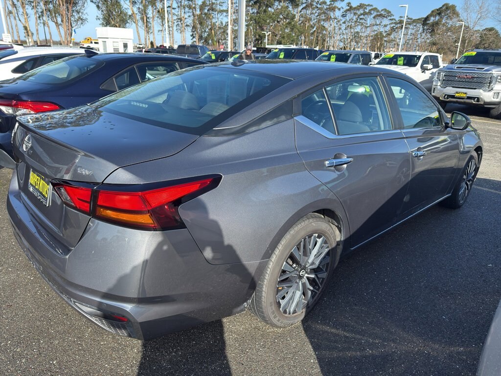 Used 2024 Nissan Altima 2.5 SV Sedan