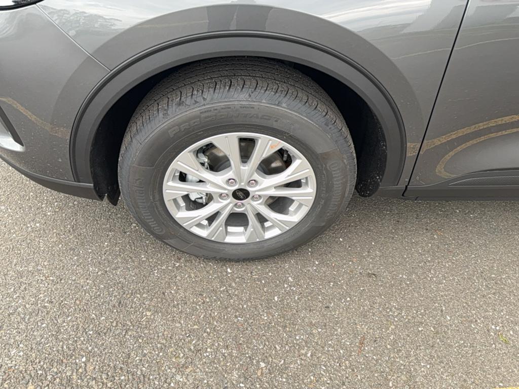 2025 Ford Escape Active photo 2