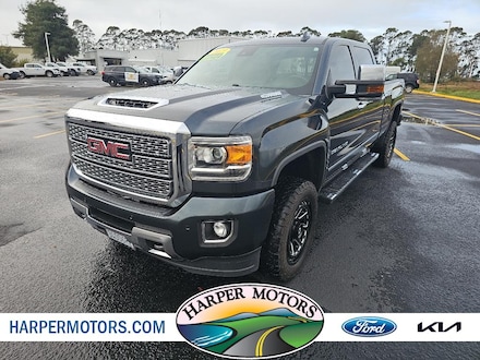2019 GMC Sierra Denali Truck Crew Cab