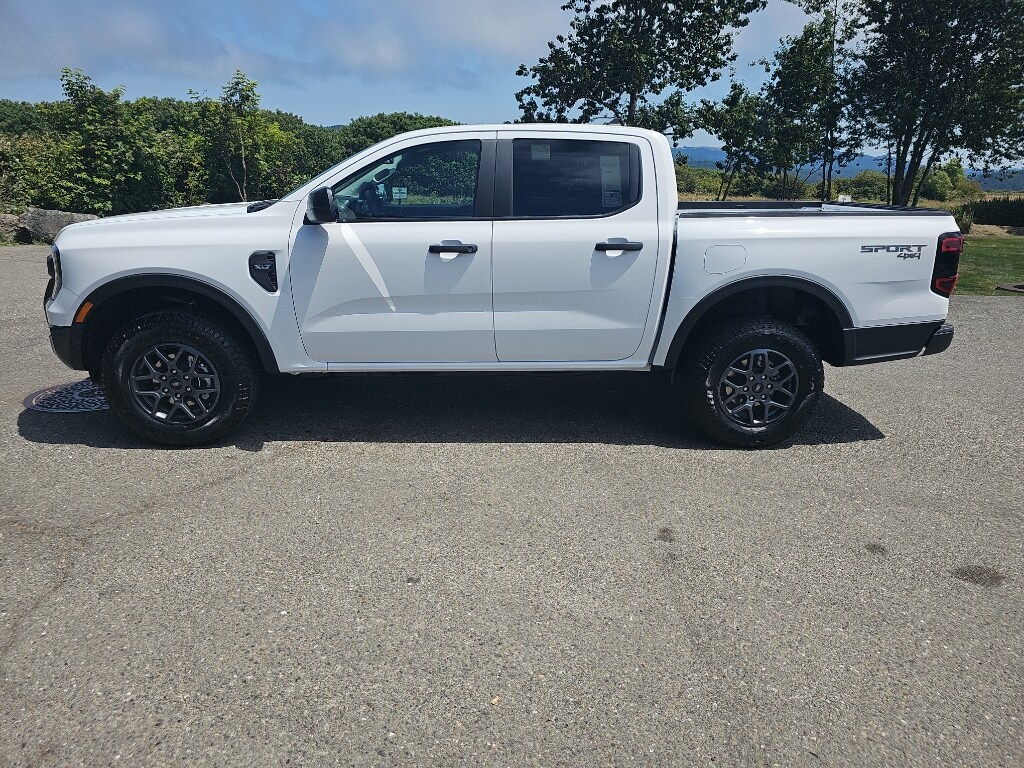 2025 Ford Ranger XLT photo 2
