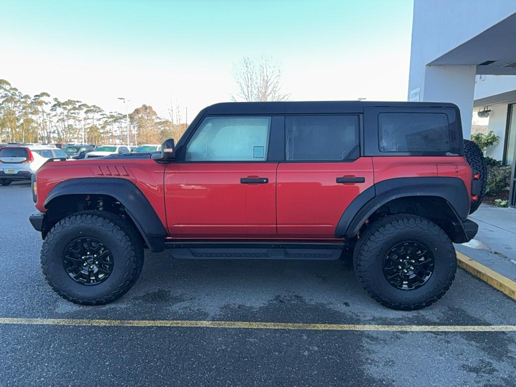 2024 Ford Bronco Raptor photo 2