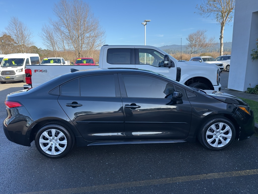 Used 2021 Toyota Corolla Hybrid Hybrid LE Sedan