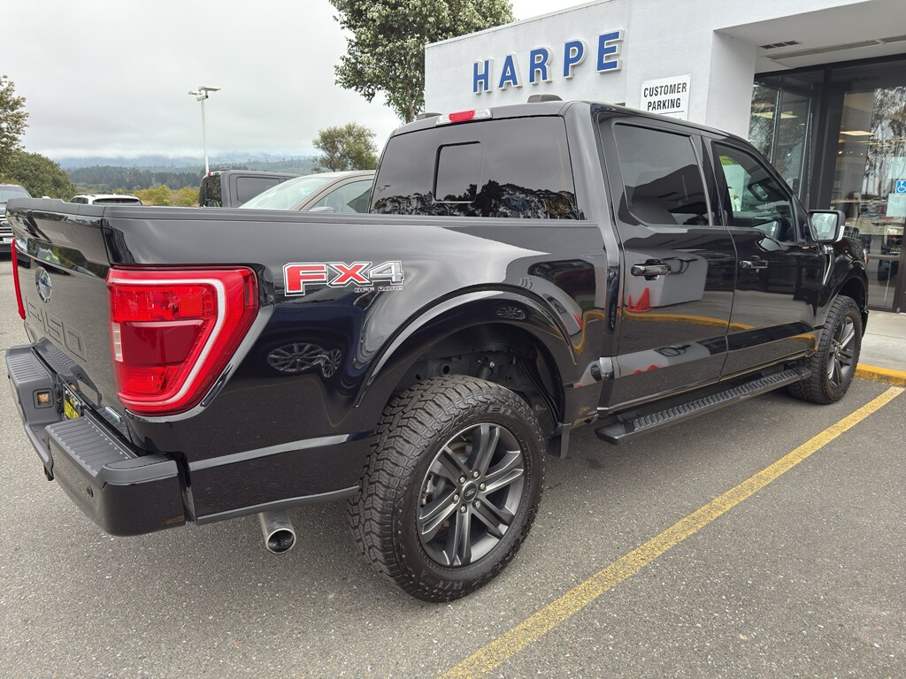 2022 Ford F-150 XLT photo 3