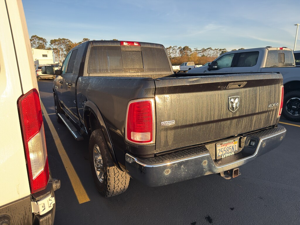 2013 Ram 2500 Laramie photo 3