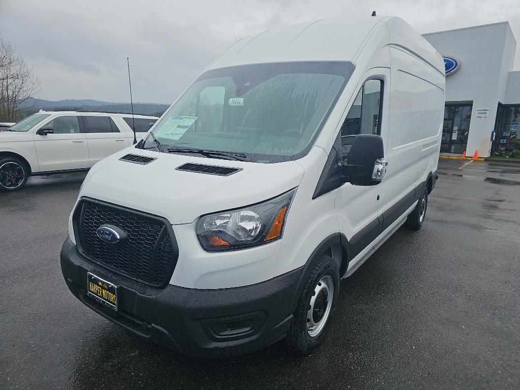 2025 Ford Transit Cargo Van photo 3