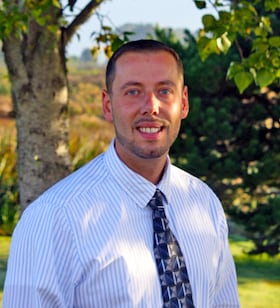 Staff member Laurence Smith from ID_9e3cb5