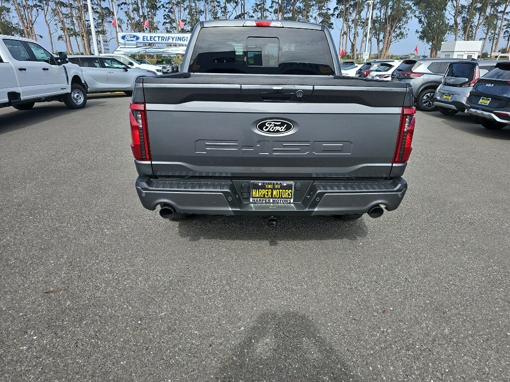 2025 Ford F-150 XLT photo 4