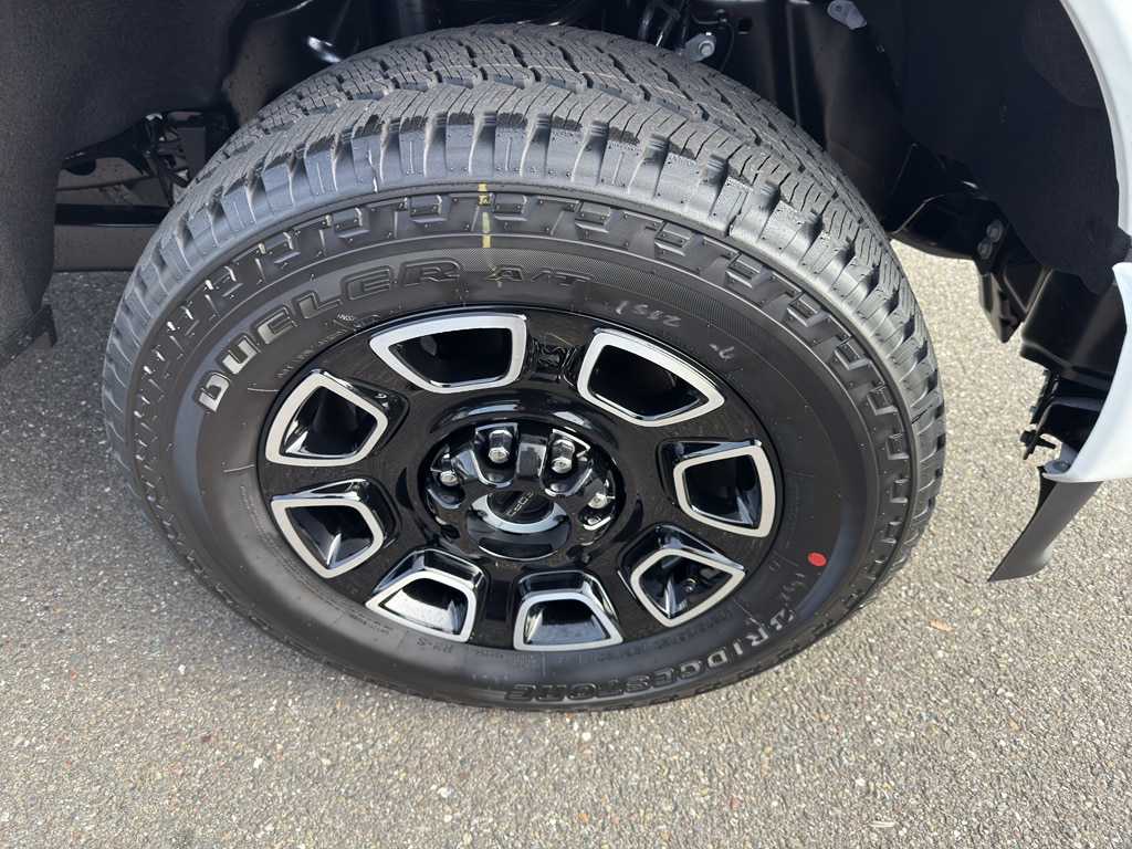 2026 Ford F-350 Super Duty Platinum - Photo 19