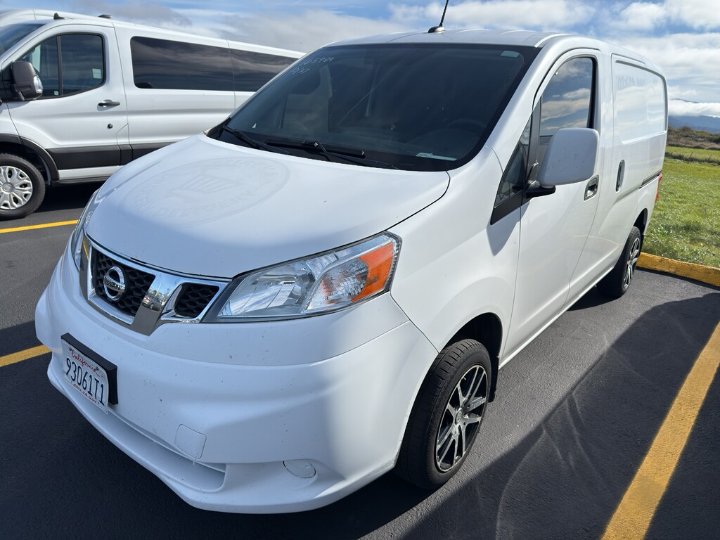 Used 2015 Nissan NV200 SV Van Compact Cargo Van