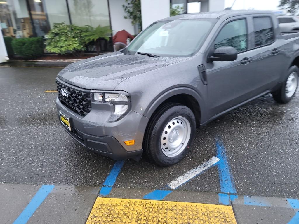 2026 Ford Maverick XL's photo