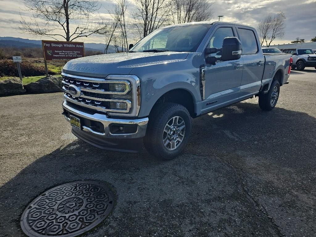 New 2026 Ford Super Duty F-350 Lariat TRUCK