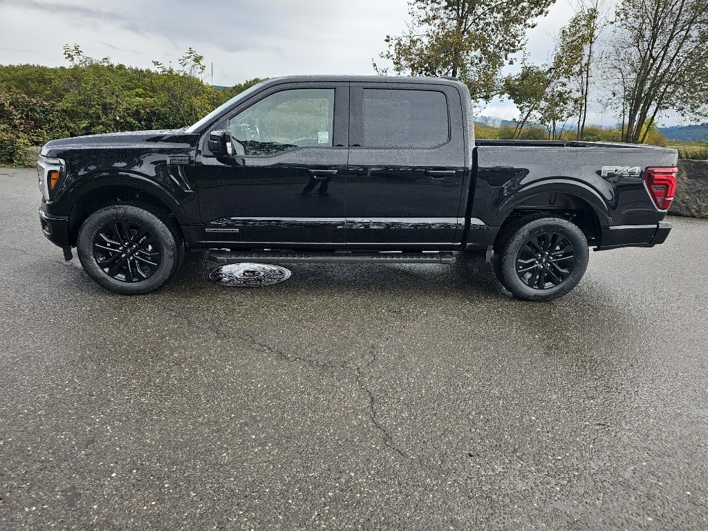 New 2025 Ford F-150 Lariat TRUCK