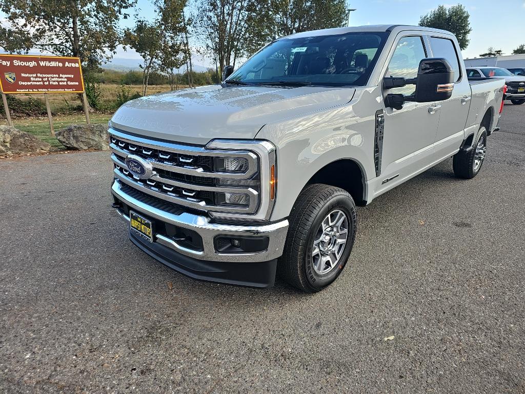 2026 Ford F-350 Super Duty Lariat's photo