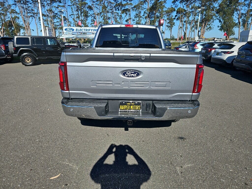 2025 Ford F-150 Lariat photo 4