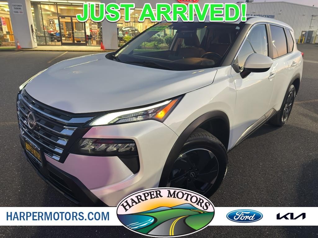 Used 2024 Nissan Rogue SV AWD SUV