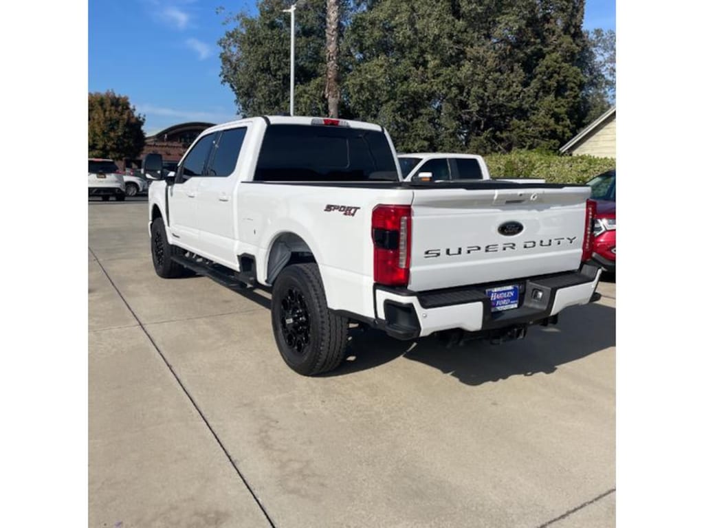 Used 2024 Ford F-250 XLT Truck Crew Cab