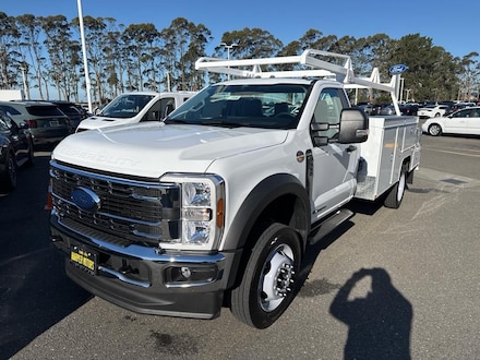 2024 Ford Chassis Cab F-550 XL TRUCK