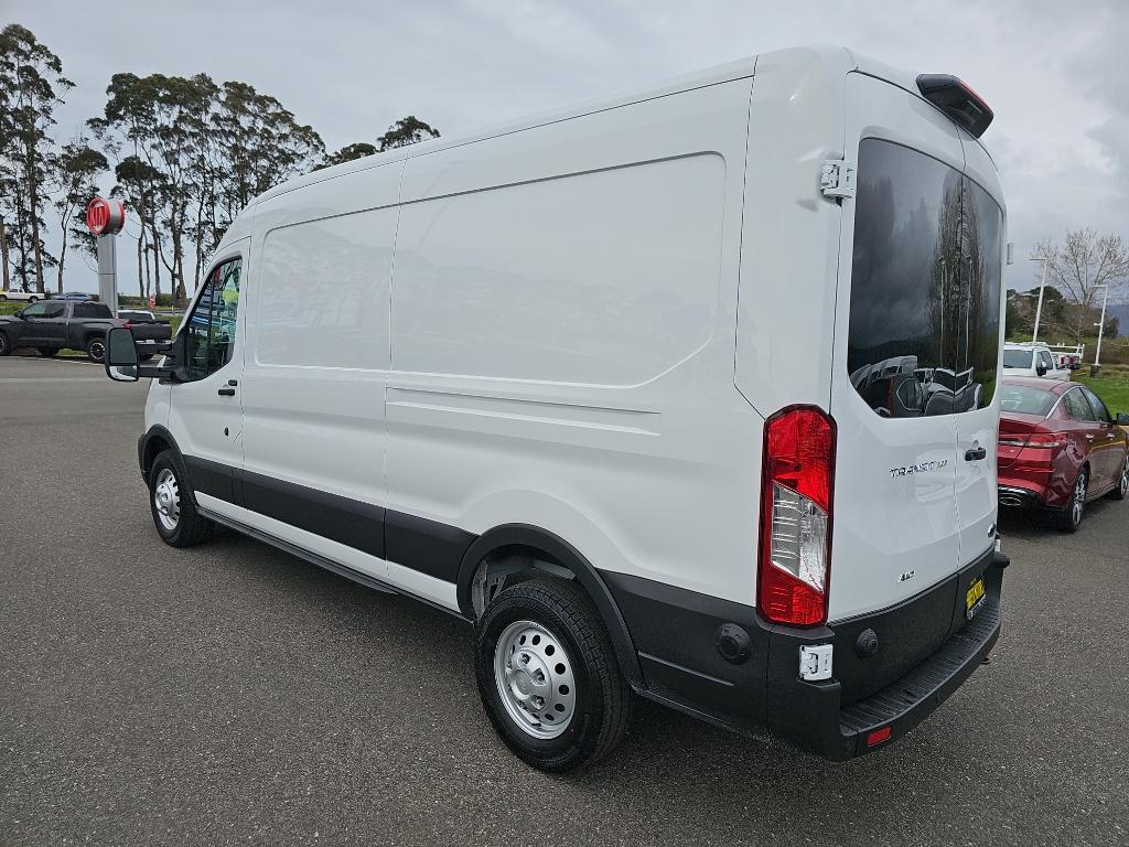 2025 Ford Transit Cargo Van photo 3