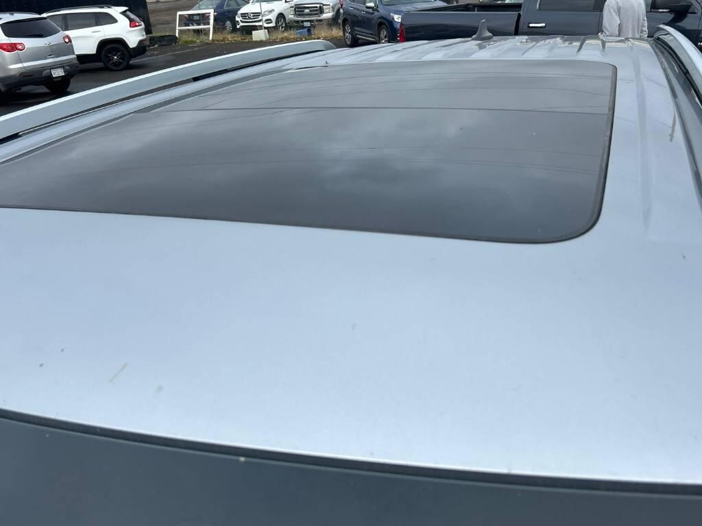 Used 2021 Ford Explorer Platinum SUV