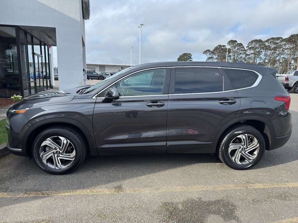 Used 2022 Hyundai Santa Fe SE SUV