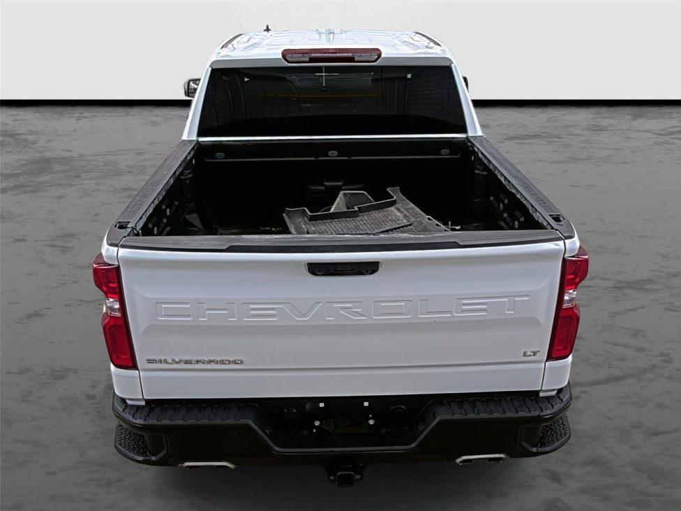 2024 Chevrolet Silverado 1500 LT Trail Boss photo 3
