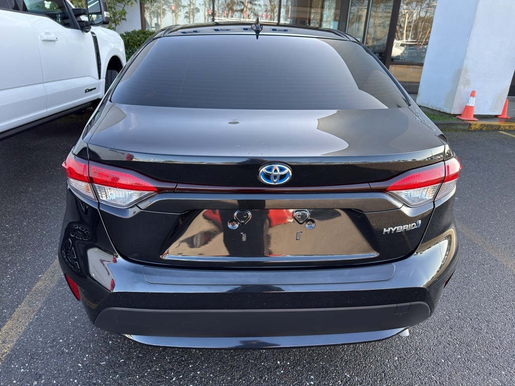 Used 2021 Toyota Corolla Hybrid Hybrid LE Sedan