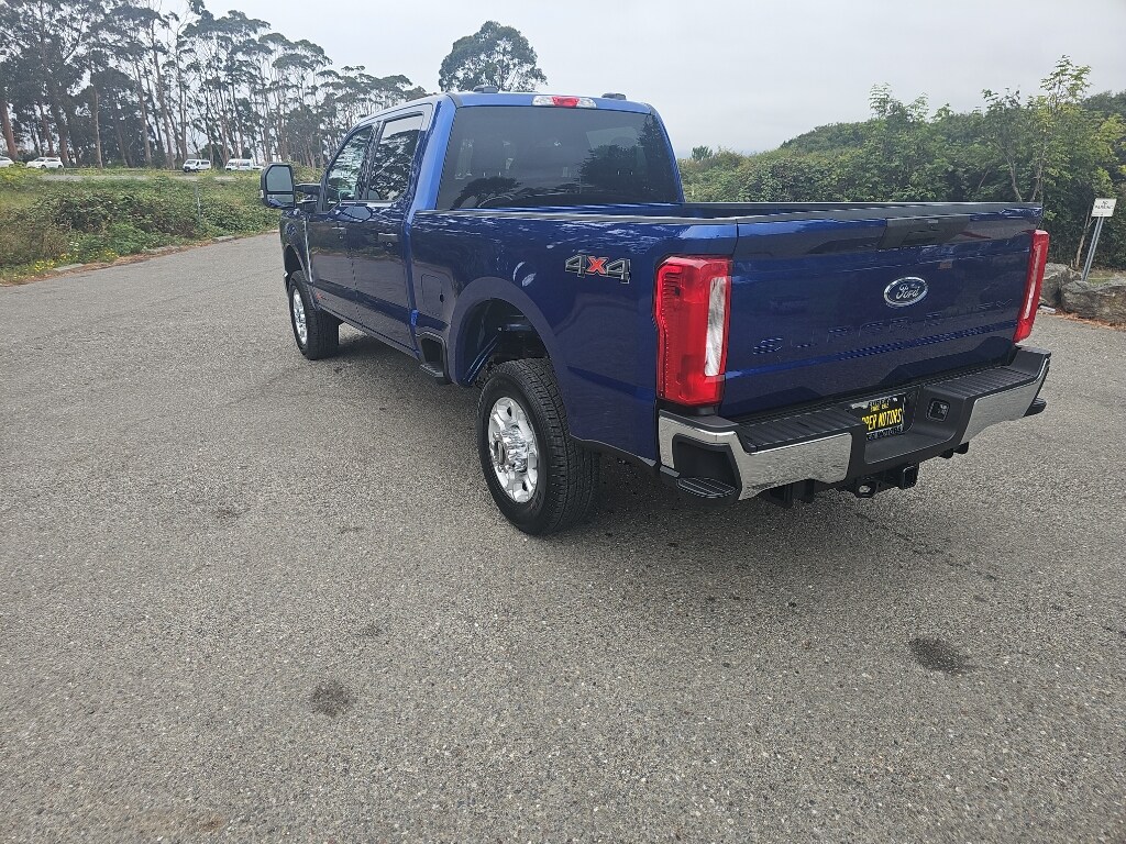 2026 Ford F-250 XLT photo 3