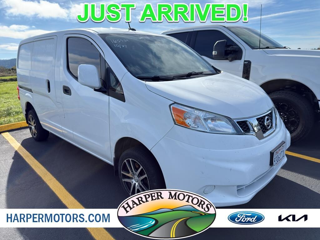 Used 2015 Nissan NV200 SV Van Compact Cargo Van