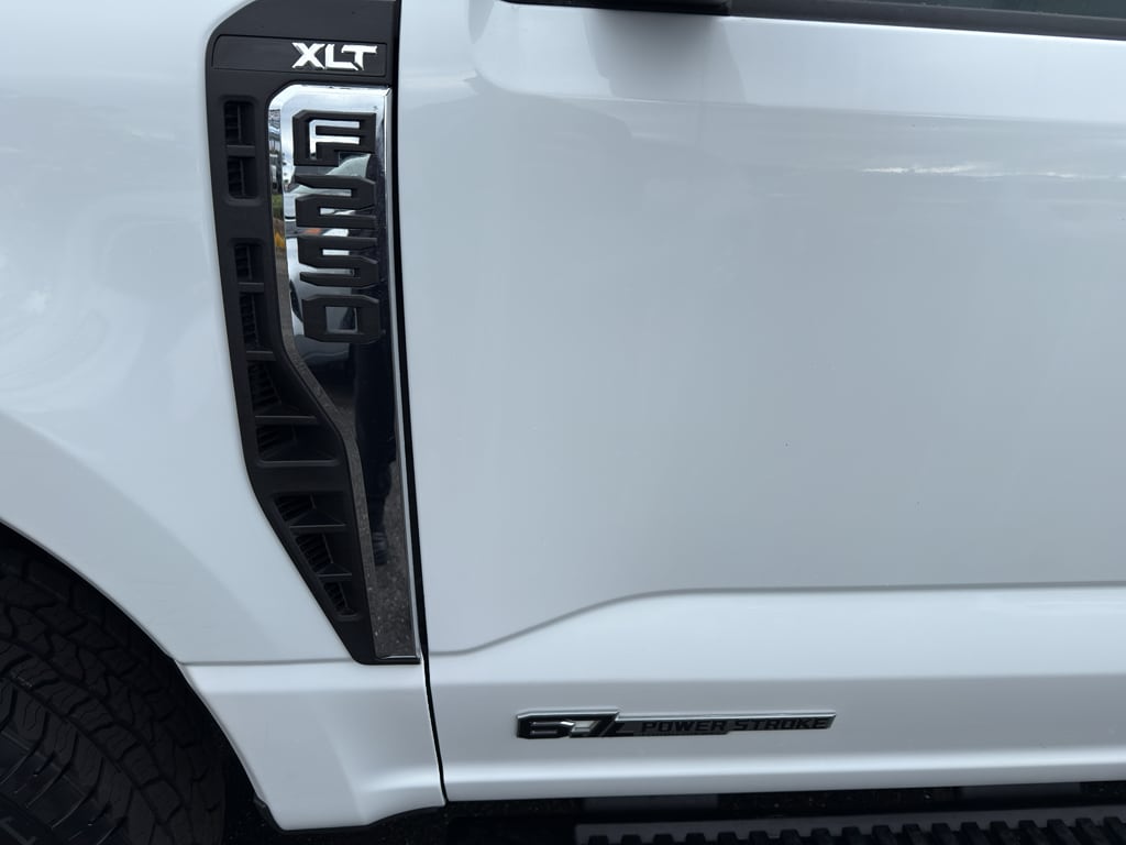Used 2024 Ford F-250 XLT Truck Crew Cab