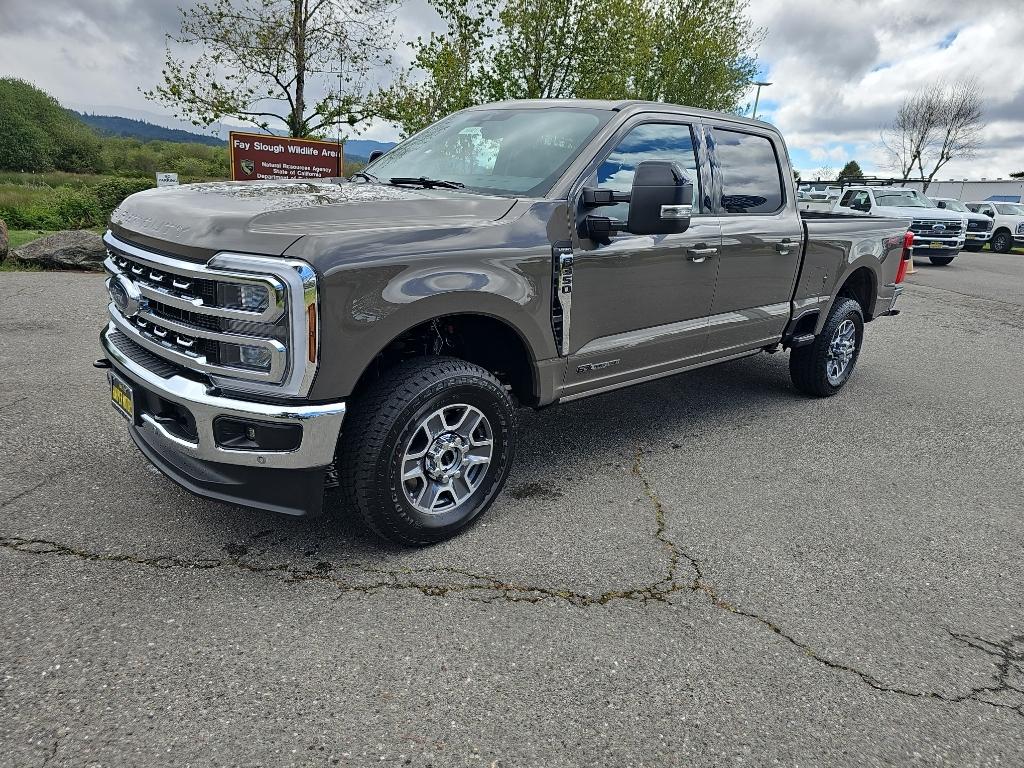 2026 Ford F-350 Lariat 4x4 Crew Cab 6-3/4' Box SRW's photo