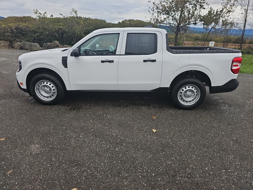 New 2025 Ford Maverick XL TRUCK