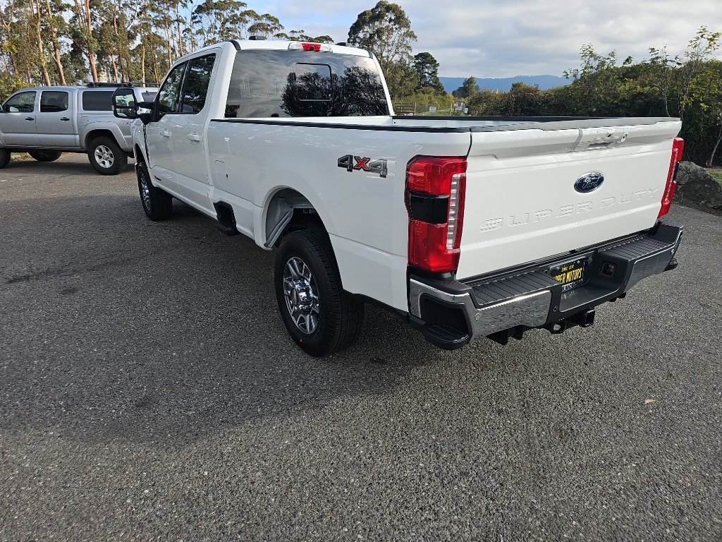 New 2026 Ford Super Duty F-350 Lariat TRUCK